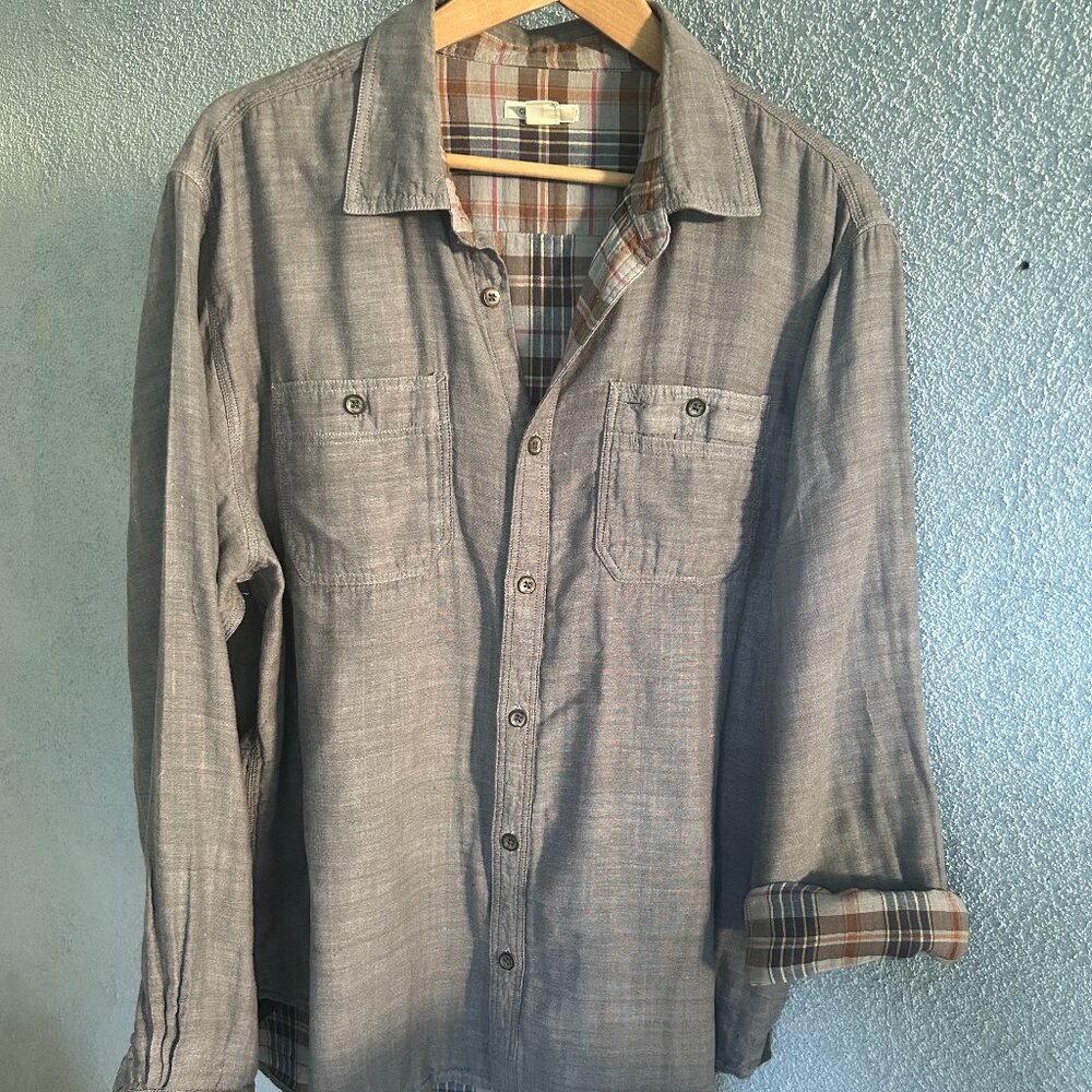 Carbon2Cobalt grey plaid-lined button-down short in slubbed cotton L